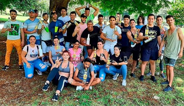 Flair style in Cuba, more than bottles in the air
