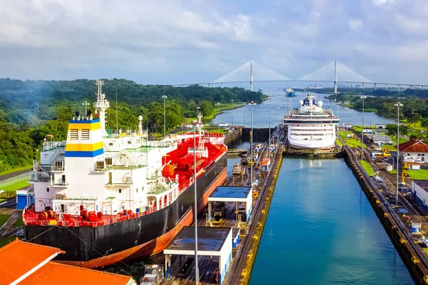 Canal de Panamá supera cifra de toneladas transitadas
