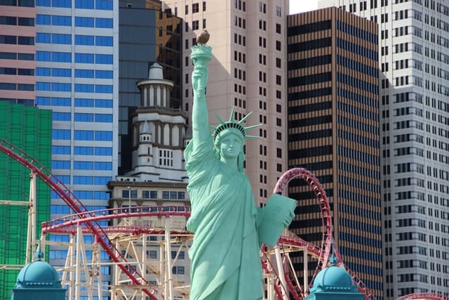 21 of top 25 U.S. hotel markets in depression or recession