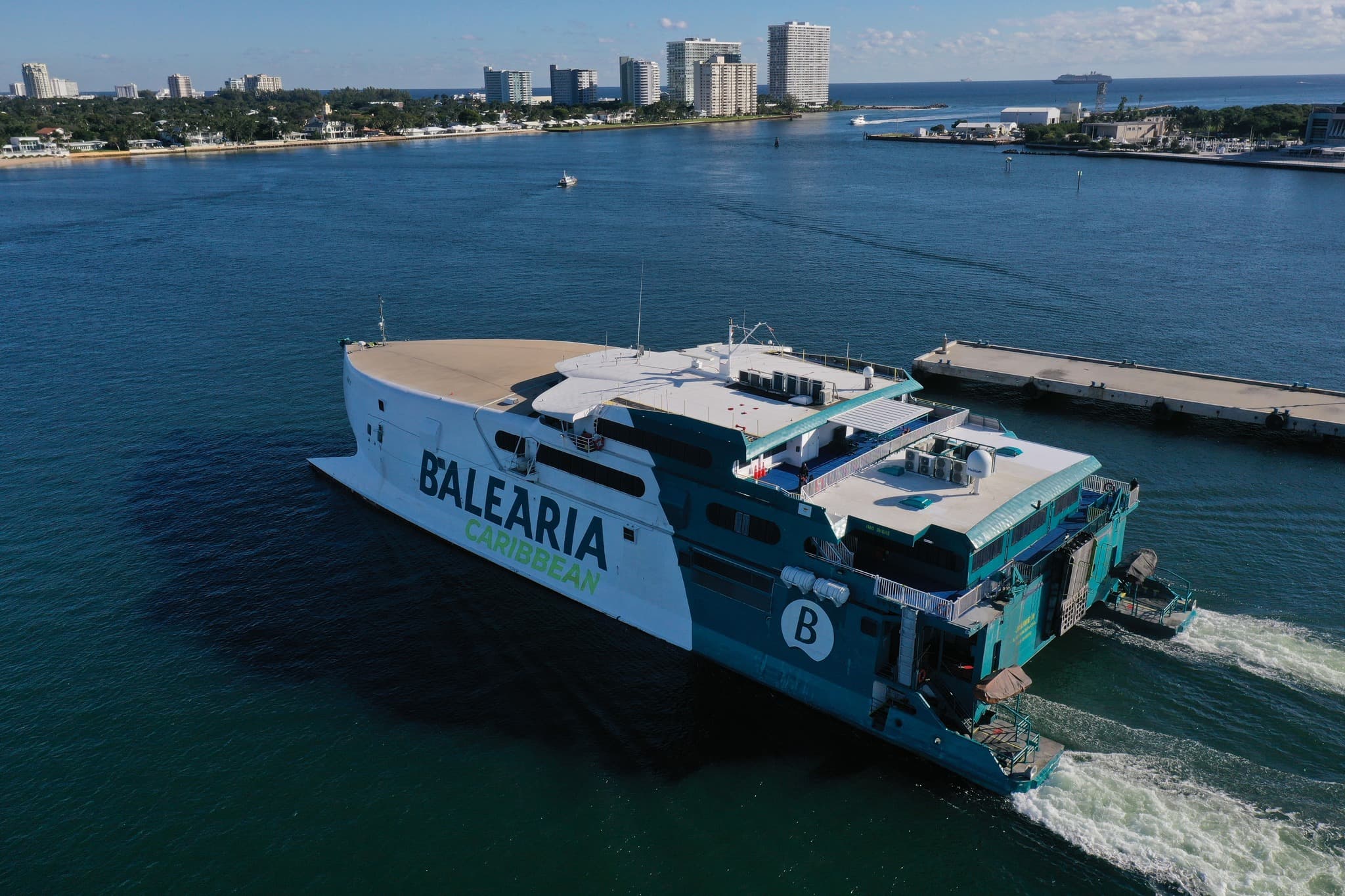 La naviera Baleària celebra 10 años en el Caribe