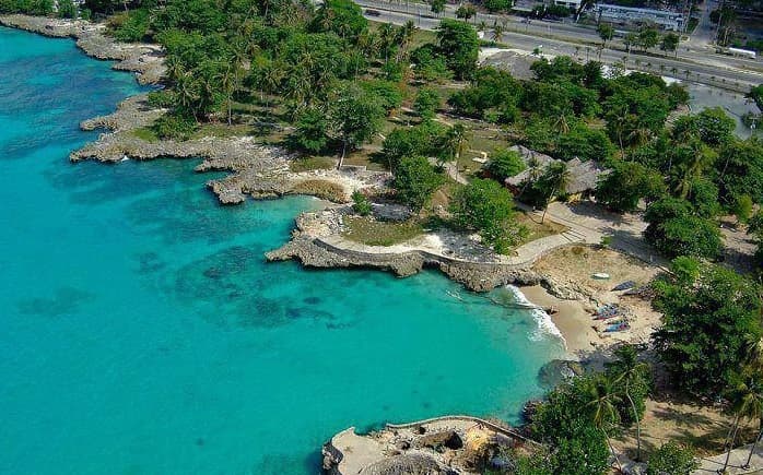 Reconstruirán Parque Nacional Submarino La Caleta en República Dominicana