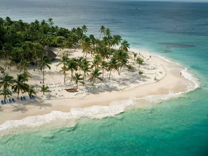 The arrival of tourists from unconventional destinations to the Dominican Republic grows