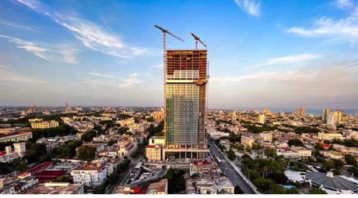 Iberostar avanza el nuevo 5 estrellas de la Torre K, La Habana