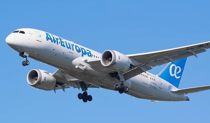 Air Europa aumenta la oferta para el verano