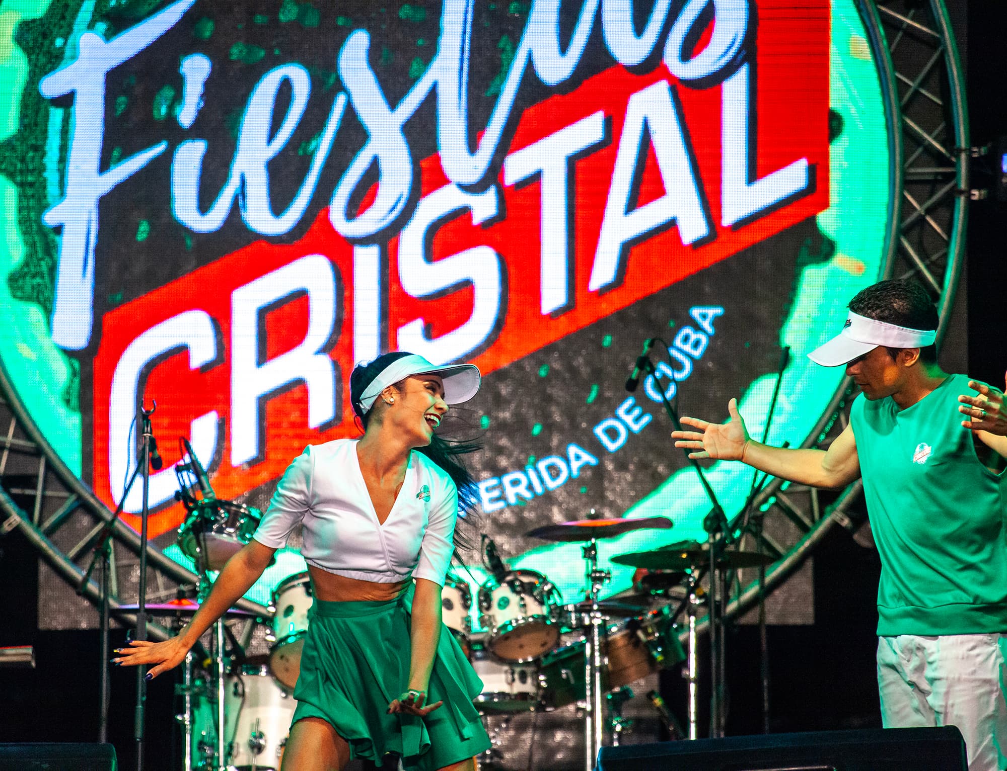 Anuncian Fiesta Cristal en La Habana