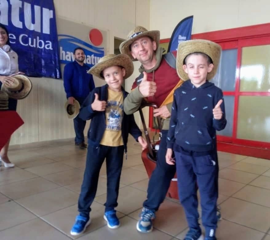 Increases the number of Russian tourists to Cuba
