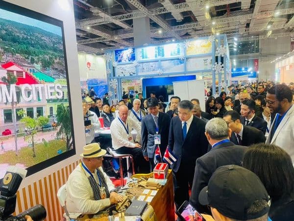 China y Cuba por una comunidad de futuro compartido