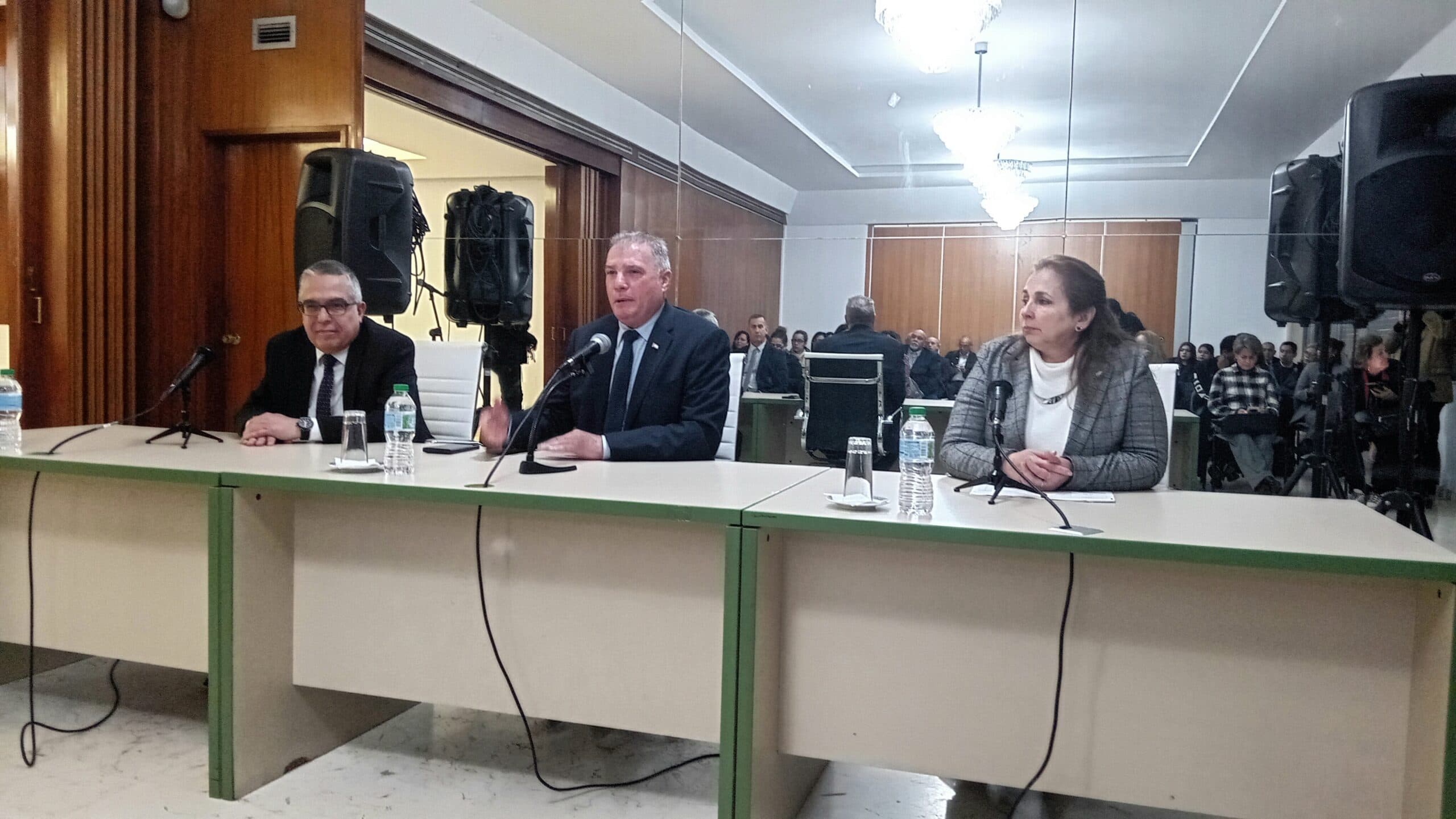 Cuba promueve alianzas con agencias de viajes de cubanos en España