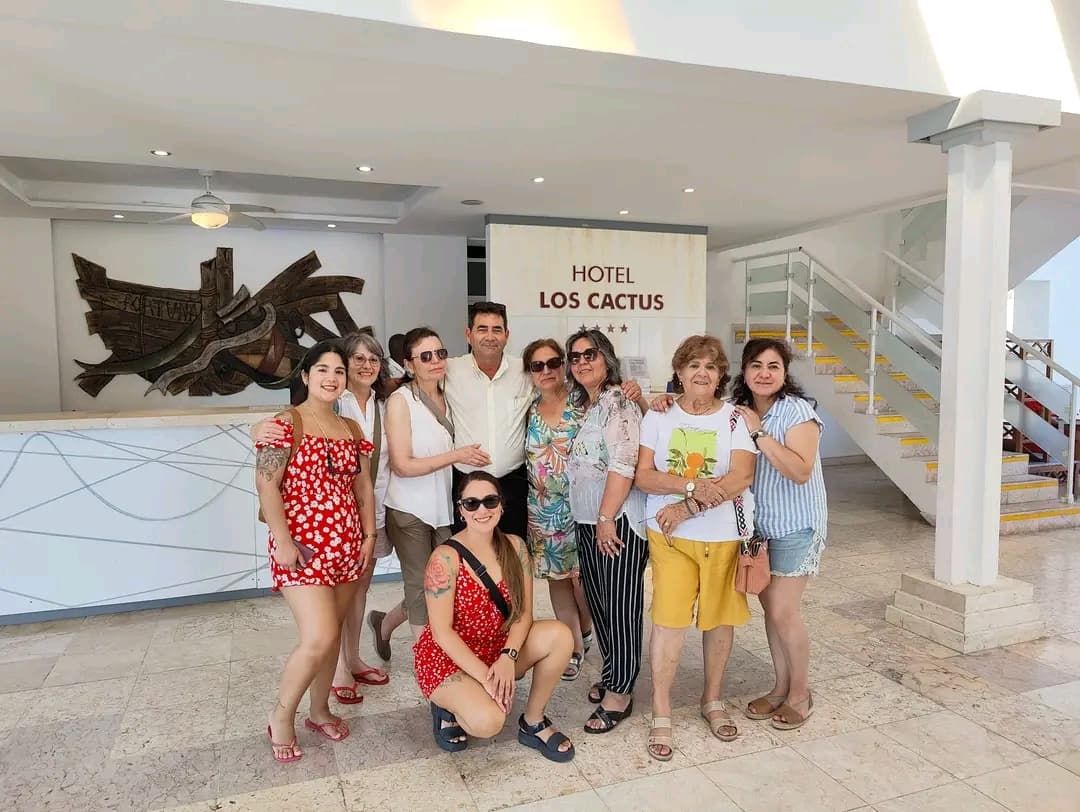 Fiesta de solteros 2025 en el Hotel Los Cactus