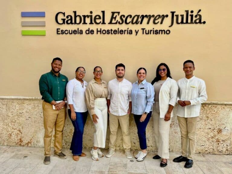 Inauguran Escuela de Hostelería y Turismo Gabriel Escarrer Juliá