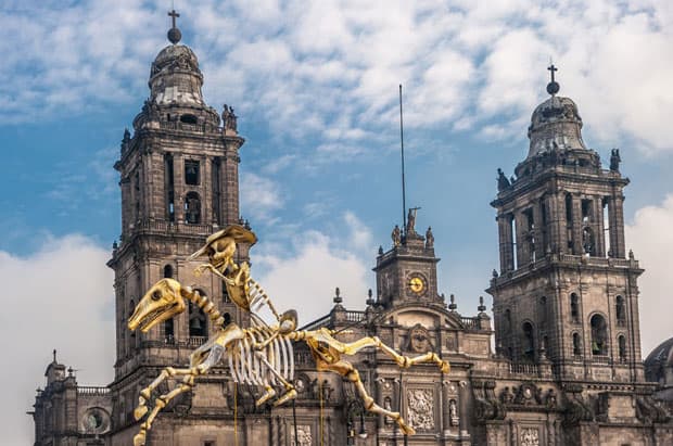 It's official: Lesbian-gay visitors like Mexico