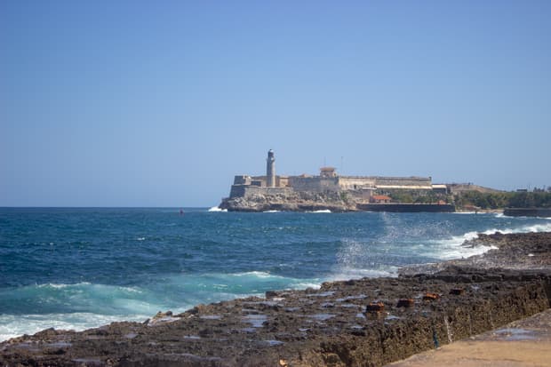 Point of View. - COVID-19: Cuba to quarantine tourists, close borders for month