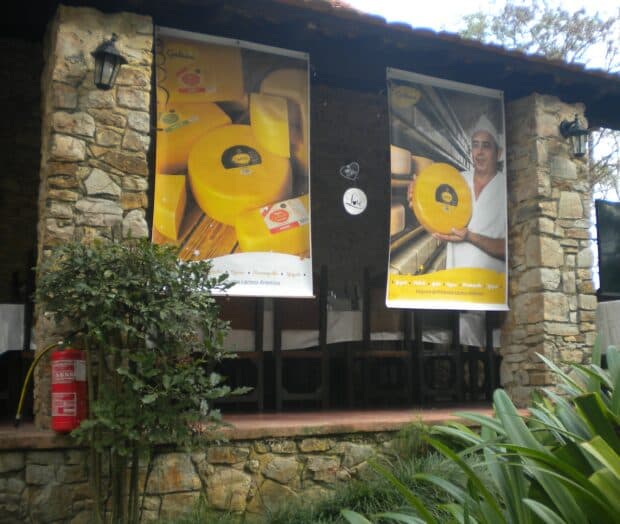 Celebran décimo aniversario de la Empresa de Productos Lácteos Artemisa