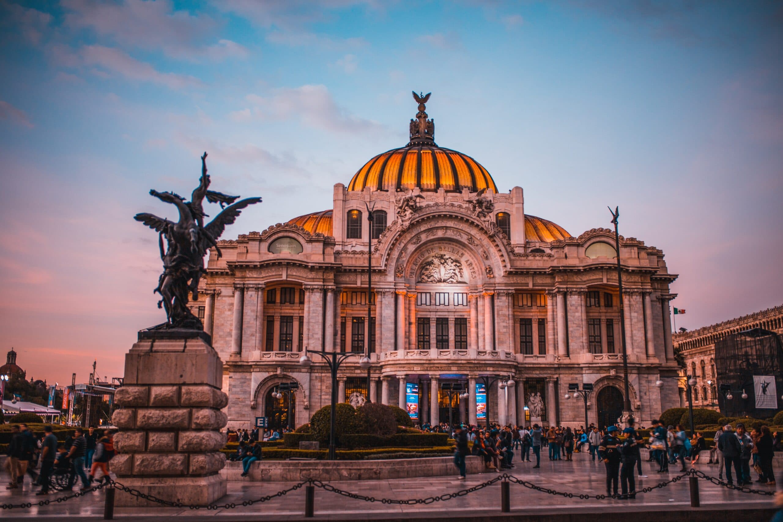 Secretario de OMT inicia este domingo gira por México