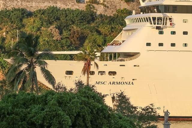 Aduana de La Habana se convertirá en hotel y complejo de cruceros