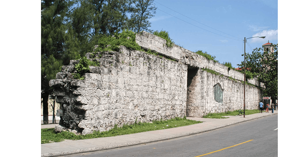 Patrimonios de la Humanidad en La Habana: La Muralla