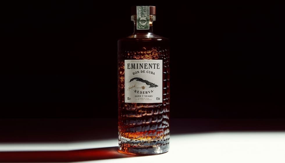 Premio Diamante 2021 para ron Eminente Reserva