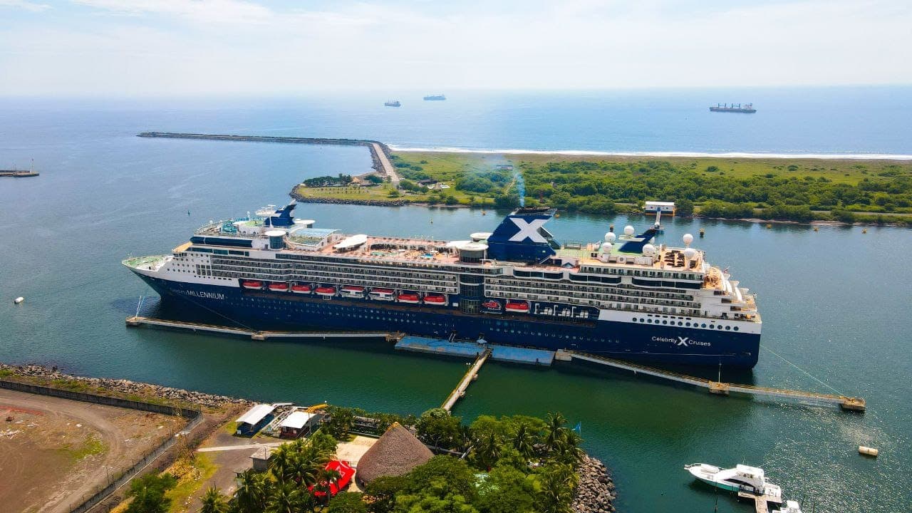 Guatemala abre temporada de cruceros con el Celebrity Millennium