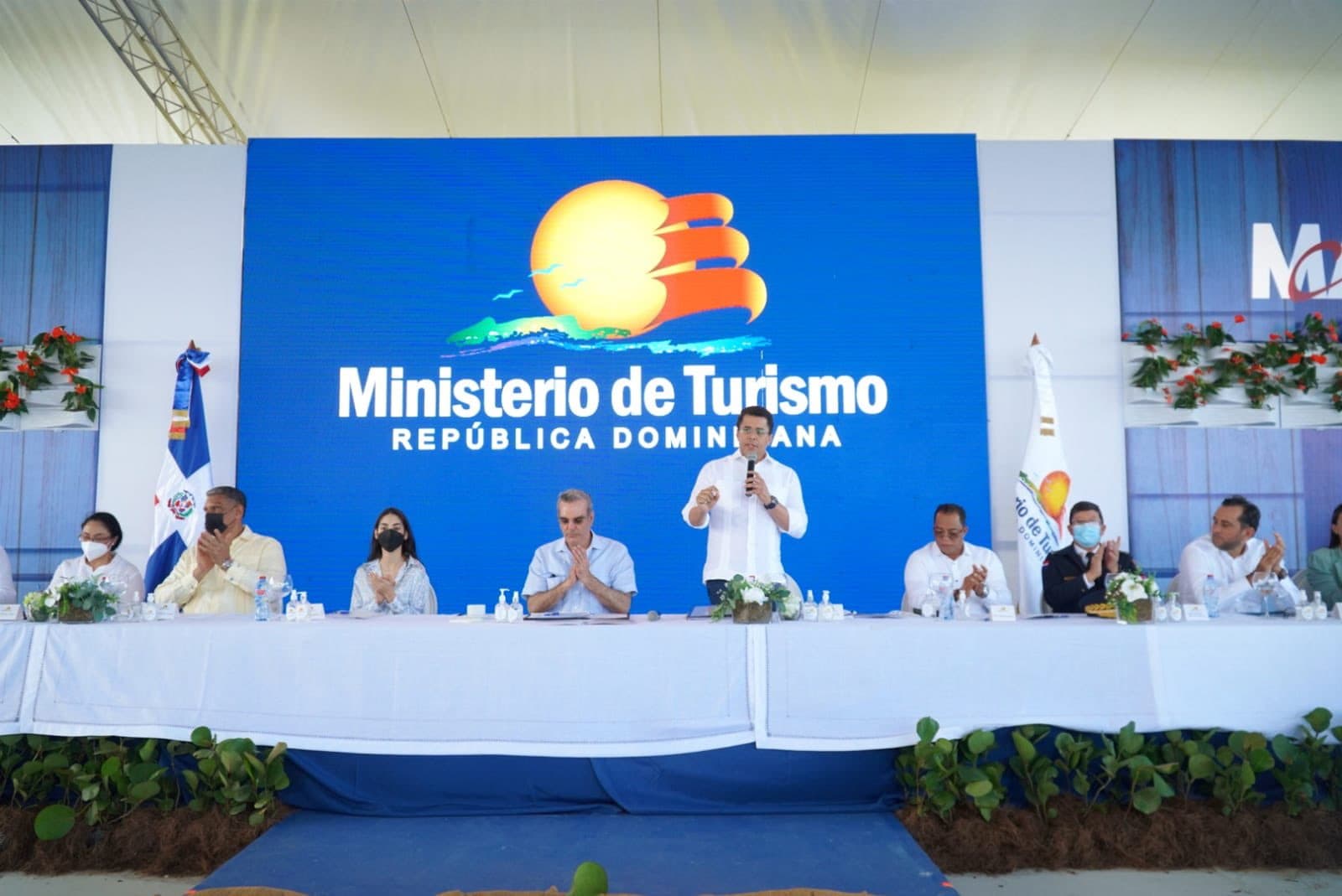 Aumento progresivo de llegadas a República Dominicana impulsa su reactivación turística