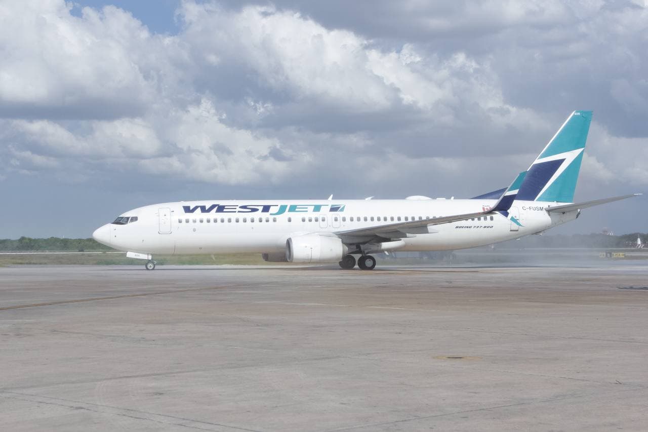 Nueva ruta aérea conecta Montreal con Cozumel mediante vuelo directo