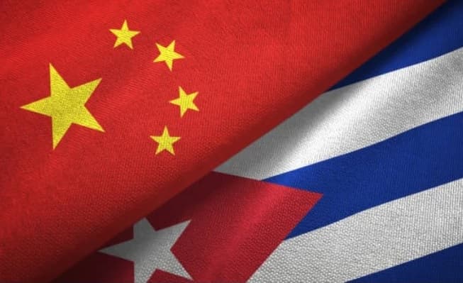 It's official: Spring Festival packages bring warmth to Chinese in Cuba