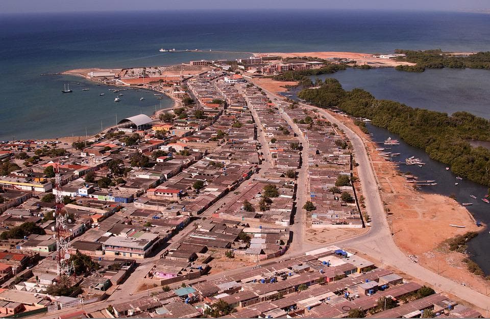 Nueva ruta aérea turística une a Cuba y Venezuela