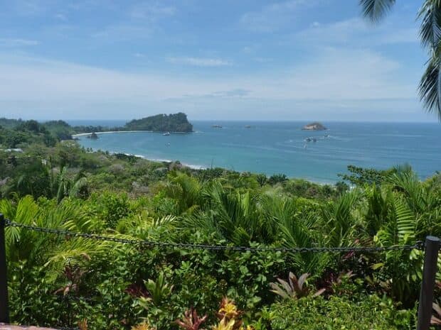 Puntos de Vista: Un viaje en verde y azul por el Caribe de Costa Rica