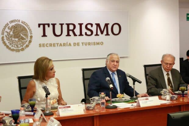 México profesionalizará el turismo para impulsar la competitividad