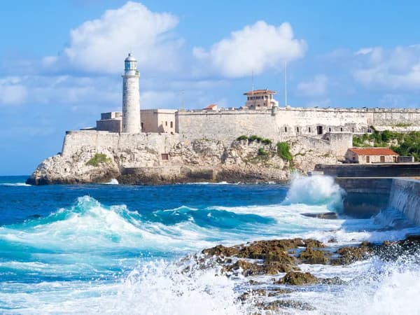 Touroperadores españoles a la caza de destino Cuba