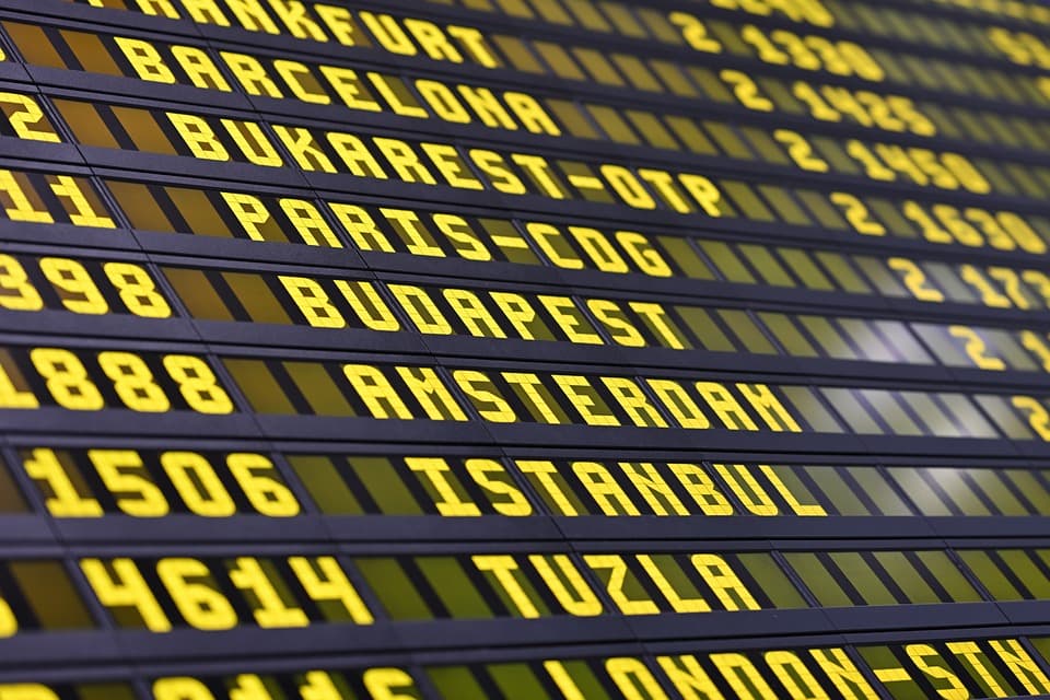 In Costa Rica airfares and vacation packages abroad dropped in prices
