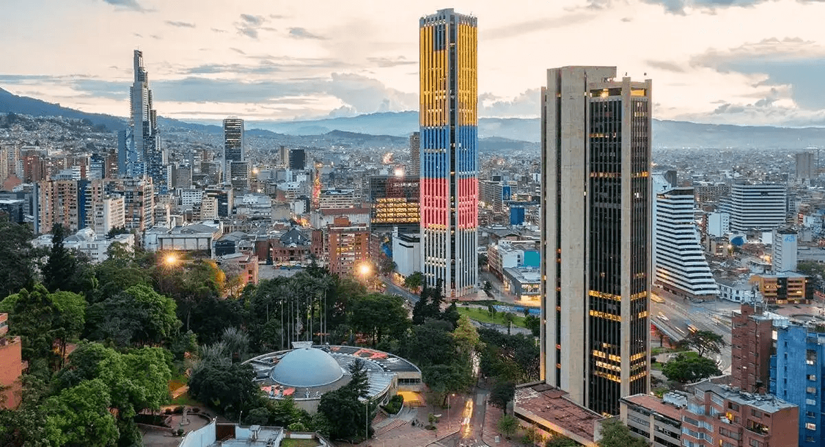 Bogotá: riqueza cultural y diversidad en FITUR 2025