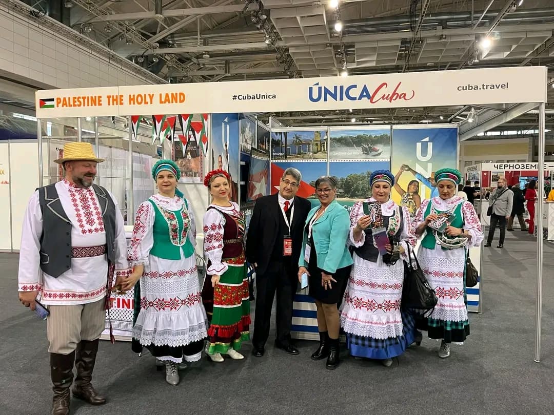 Cuba despliega sus encantos turísticos en la feria de Wroclaw