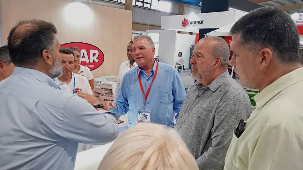 Cuban prime minister highlights benefits of the International Hotel and Restaurant Trade Fair