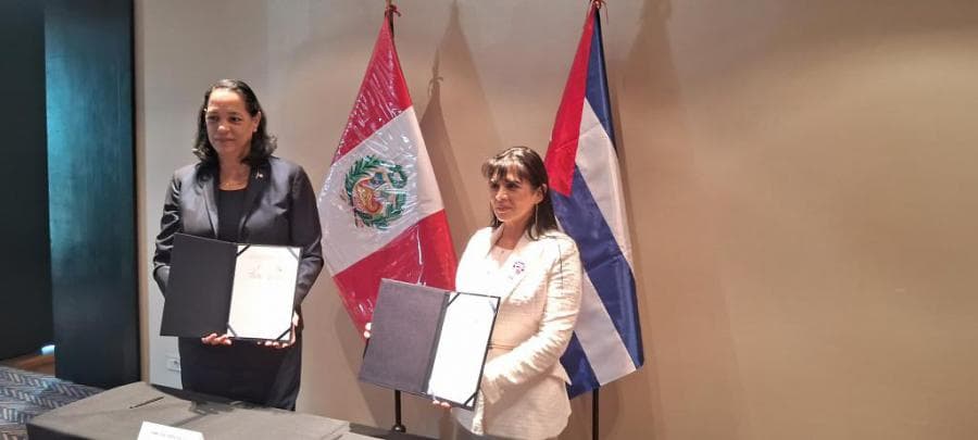 Perú y Cuba acuerdan cooperación en sector del turismo