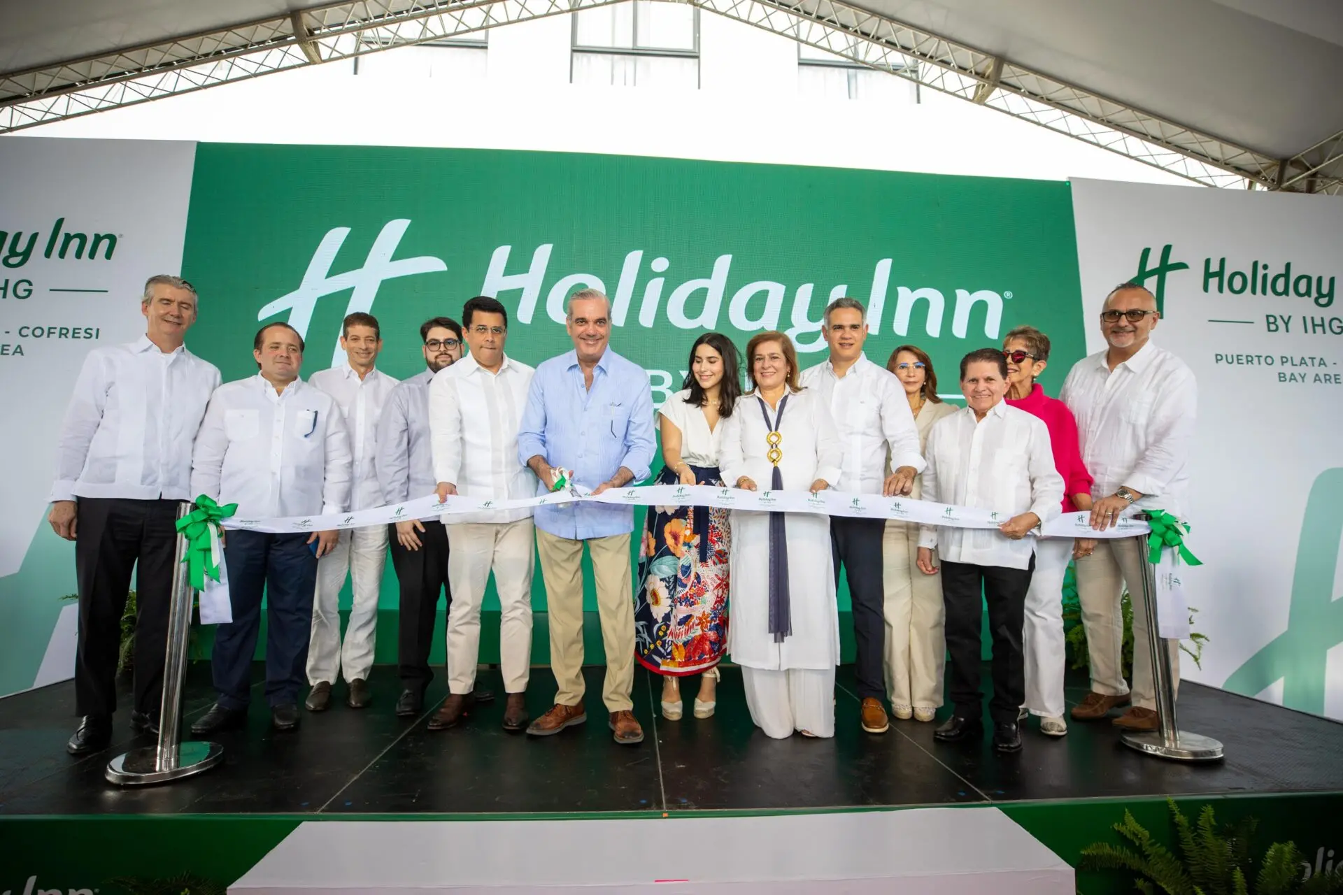 Abinader inaugurates Holiday Inn Hotel in Puerto Plata