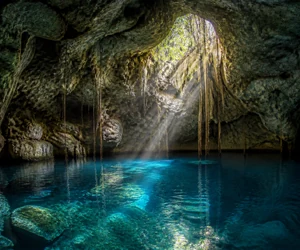 The blue cenote at Cueva de Saturno, Cuba