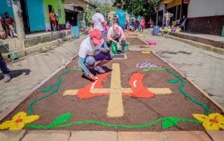 Arte y devoción en las alfombras pasionarias de Sutiaba