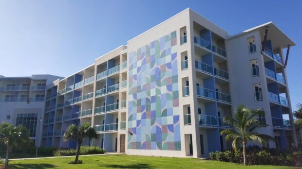 Nuevo Hotel Gran Muthu Almirante Beach