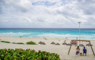 tourist in teh Caribbean (pixabay)